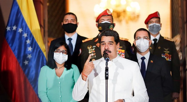 El gobierno de Nicolás Maduro señaló que, EE UU está "desconociendo la voluntad democrática expresada por el pueblo venezolano en las urnas".