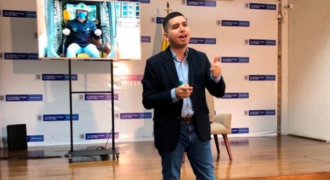 Jonathan Malagón, ministro de Vivienda, en su intervención en el foro 'Edificando el futuro'.