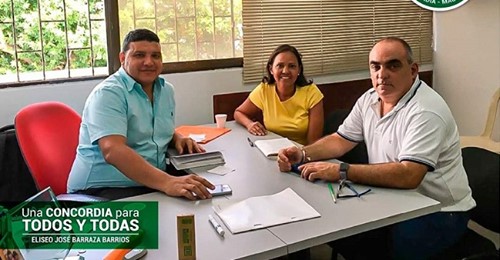Alcalde de Concordia, Eliseo Barraza y Bichara Zableh Hasbun, subdirector del Centro Acuícola y Agroindustrial de Gaira del Sena, regional Magdalena.