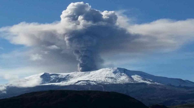 El SGC aclaró que, aunque el volcán ha estado inestable durante más de nueve años, es importante seguir la información sobre su actividad.