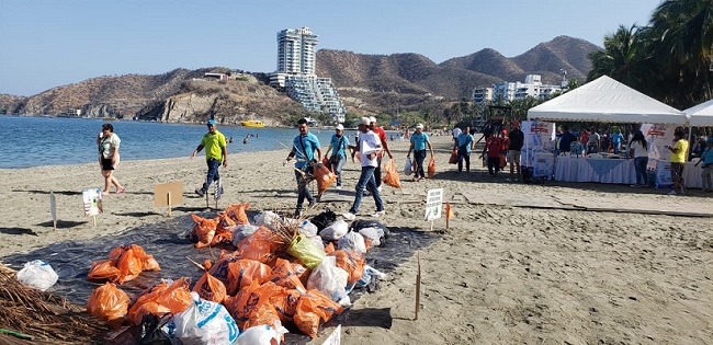 En el marco de esta campaña de limpieza en las playas de la ciudad, la organización Basura Cero Santa Marta ESP, estará liderando el proceso de la recolección de aceite de cocina, para que las personas hagan un buen manejo de estos desechos.