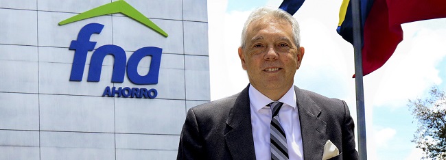 Helmuth Barros Peña, expresidente del Fondo Nacional del Ahorro, sancionado.