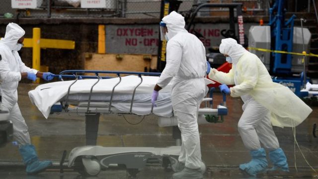 La pandemia ha dejado 2 millones de muertos en Las Américas.