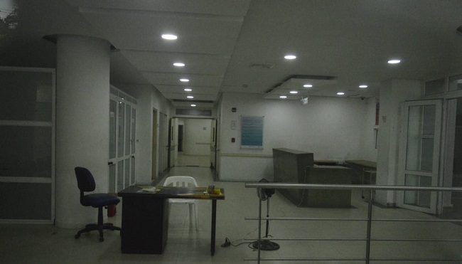 Así luce el interior de la antigua clínica Saludcoop actualmente. 