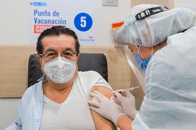 Fernando Ruiz, ministro de Salud.