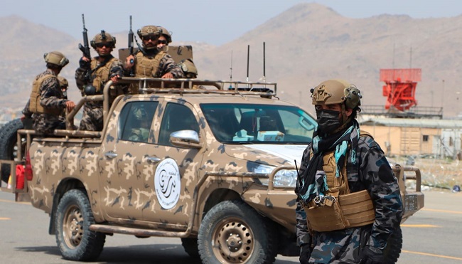 Los patrullajes son constantes por parte de las tropas talibanas por las calles de las diferentes ciudades de Afganistán.