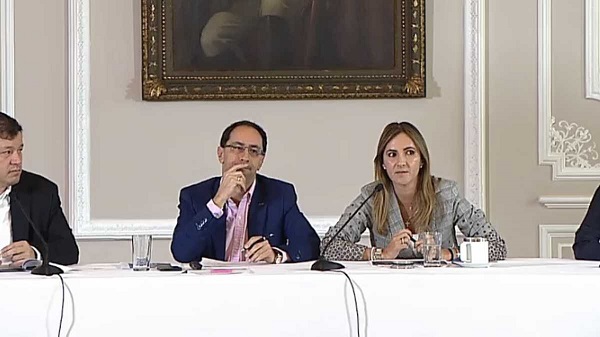 El ministro de Hacienda, José Manuel Restrepo; la directora del DNP, Alejandra Botero, y la jefe de Gabinete y el director del DAPRE, Víctor Muñoz, encabezarán las reuniones de empalme 