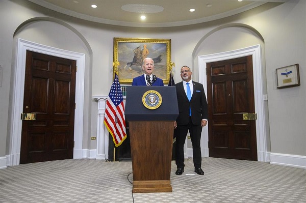 Biden anunció un nuevo paquete de ayuda militar a Ucrania de 2.980 millones de dólares.