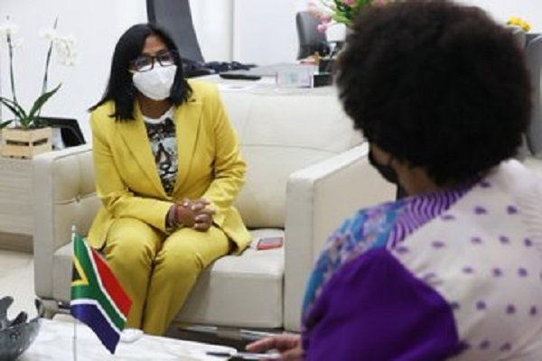 Ambos países mantienen una “sólida cooperación económica” basada en acuerdos suscritos en el Foro de Negocios Venezuela–Sudáfrica celebrado en 2020.