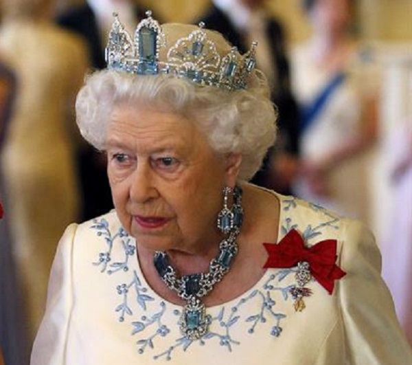 Reina Isabel II, fallecida Q.E.P.D.