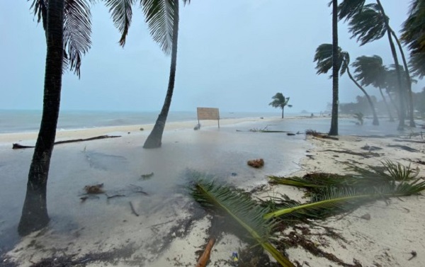 El Ideam ha declarado en categoría de advertencia al archipiélago de San Andrés y Providencia por un fenómeno climático que puede llegar a convertirse en huracán.