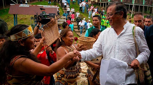 En opinión del presidente Petro, la Amazonía debe ser salvada porque si se acaba, su país se queda sin agua, sin la cual "no hay vida".