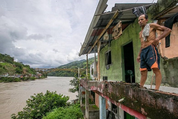 La preparación y realización de este ejercicio tuvo el apoyo de personal de diferentes entidades del Sistema Nacional de Gestión del Riesgo. Foto El Colombiano.