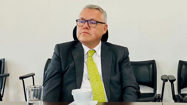 Néstor Osuna, ministro de Justicia y del Derecho, pondrá a disposición del público conciliadores con experiencia y conocimiento en el sector financiero.