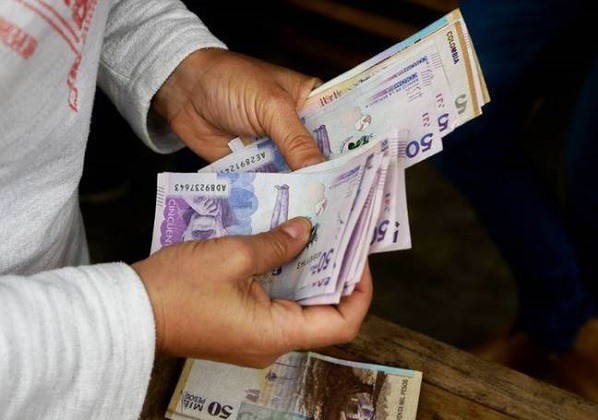 El Gobierno Petro toma medida ante la crisis de la inflación, asumiendo los múltples aumentos de valores en los productos.