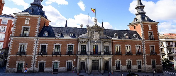 Catar, a través de su Ministerio de Exteriores, rechazó, cualquier intento de asociación con acusaciones de mala conducta.