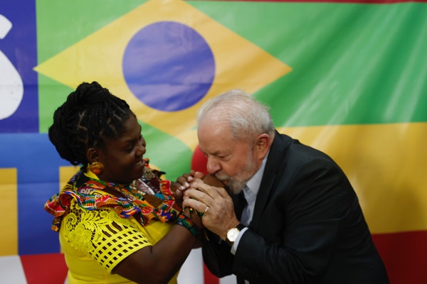 Luiz Inácio Lula da Silva, se solidarizó con la vicepresidenta colombiana, Francia Márquez, tras sufrir un “inadmisible” intento de atentado.