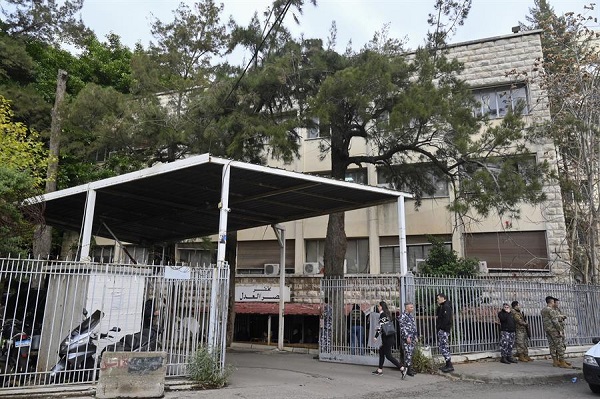 El Gobierno insiste en que su propuesta tiene en cuenta a quienes comenzaron a trabajar antes de los 20 años y también a quienes por motivos médicos tengan que jubilarse antes de los 64.