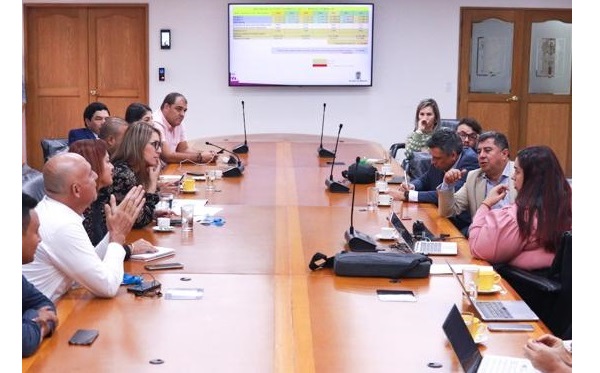 La circular, que está dirigida a órganos, organismos y entidades del sector central descentralizado de la Rama Ejecutiva nacional y territorial, mantiene los diálogos para retirar los contratos de prestación de servicios.