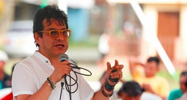 El Gobierno, también iniciará una fase de "espacios sociojurídicos con grupos que no tienen origen rebelde. 