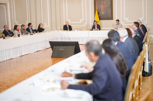 Presidente Petro pide esclarecer las intenciones de paz del ElN para poder mantener los diálogos.
