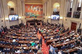 En la discusión se mostraron en contra de la iniciativa senadores de la oposición.