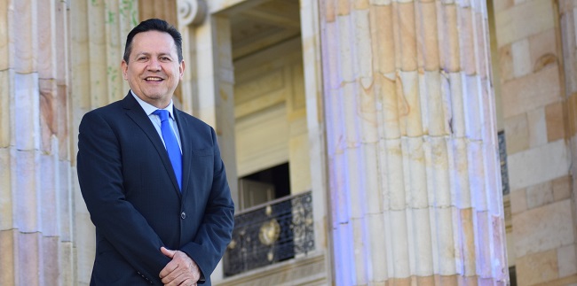 Manuel Virgüez Piraquive.
