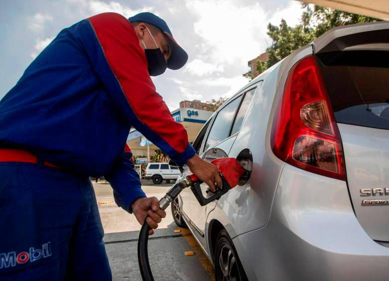 *En las redes sociales continúan las reacciones y varias personas se han manifestado tras el nuevo aumento en el precio de la gasolina.