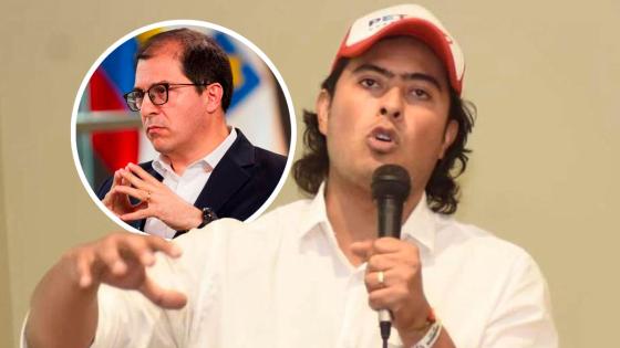 La Constitución y la ley garantizan la autonomía e independencia de los fiscales delegados en la toma de sus decisiones.