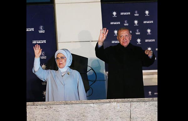 De cara a la segunda vuelta del 28 de mayo, Recep Tayyip Erdogan parte con una ventaja de 2,5 millones de votos sobre Kiliçdaroglu.
