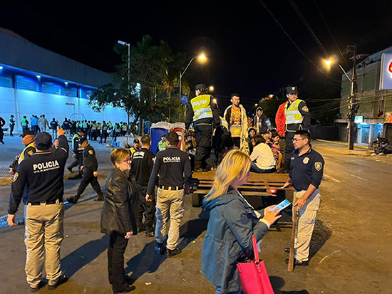 Un muerto, decenas de detenidos en disturbios de Paraguay