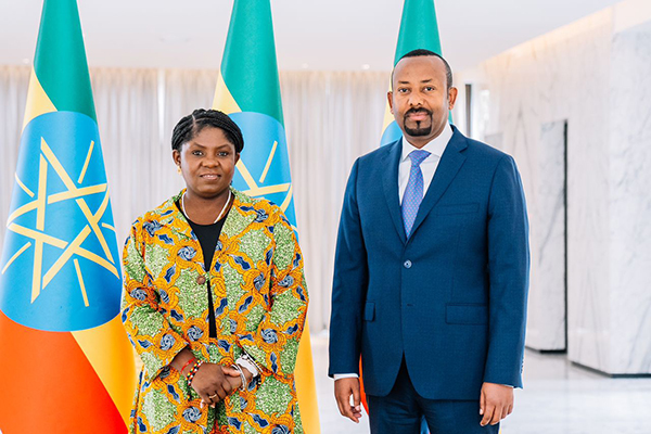 Entre otros compromisos, la vicepresidenta tiene previsto reunirse hoy con dirigentes de la Unión Africana en Addis Abeba, que alberga la sede de la organización panafricana.
