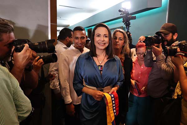 María Corina Machado, candidata de Vente Venezuela llega para su inscripción el pasado 23 de junio.
