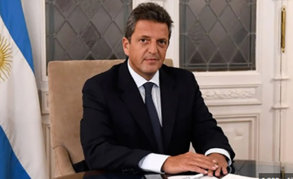 El oficialismo lleva como precandidato principal al ministro de Economía, Sergio Massa. Foto Diario Río Negro