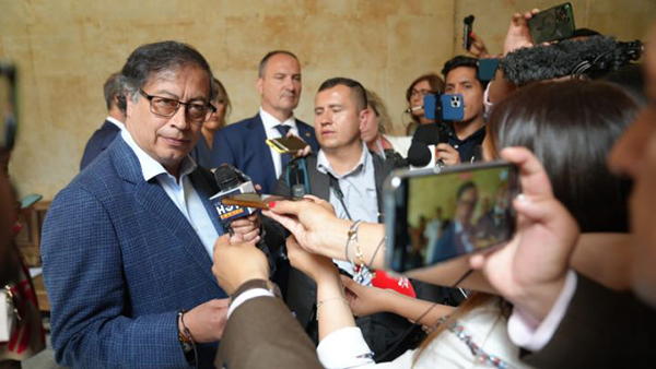 La falta de puntualidad, los desplantes y el hermetismo sobre su agenda se han convertido en sellos del gobierno de Gustavo Petro.