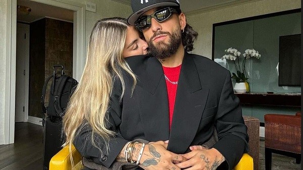 El cantante colombiano Maluma, acompañado de su novia, la arquitecta colombiana Susana Gómez. 