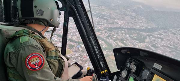 La División de Asalto Aéreo del Ejército Nacional se suma al Plan Democracia reforzando las labores de vigilancia con sus capacidades.