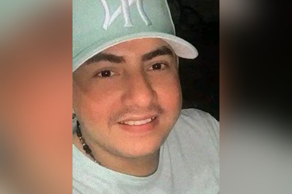 La persona fue sometida a una cirugía y, a pesar de recibir cuidados intensivos, lamentablemente sufrió un paro cardiorrespiratorio.