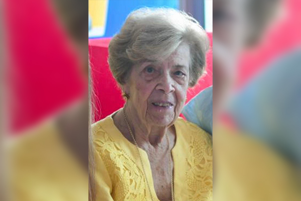 Rosita Lacouture de Vives, vivió intensamente sus 91 años; fue hija, hermana, esposa, madre, abuela y bisabuela, por siempre recordada. Rosita Lacouture de Vives, vivió intensamente sus 91 años; fue hija, hermana, esposa, madre, abuela y bisabuela, por siempre recordada.