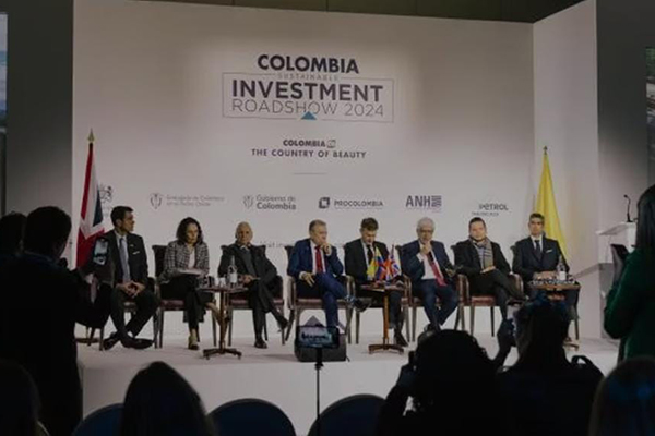 El acuerdo establece un marco de colaboración para el intercambio de conocimientos y tecnología en sectores clave como la energía eólica costa afuera.