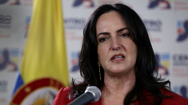 Senadora del Centro Democrático.