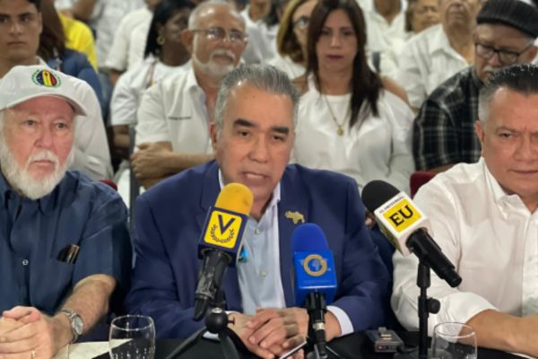 Luis Eduardo Martínez, candidato antichavista a las elecciones en Venezuela.