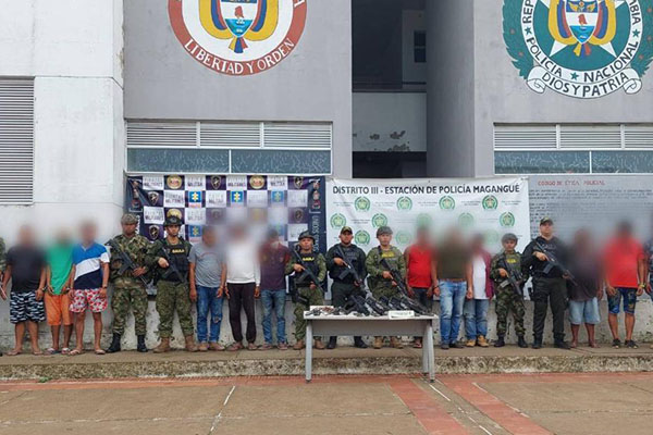 De acuerdo con la Fiscalía, los procesados desempeñaban diferentes roles en la organización criminal, relacionados con narcotráfico y extorsiones, principalmente.