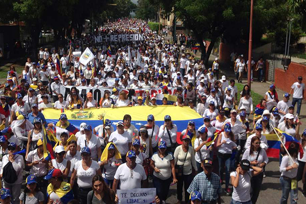Los organizadores de las marchas buscan hacer valer la soberanía popular y avanzar a una transición a la democracia en Venezuela.