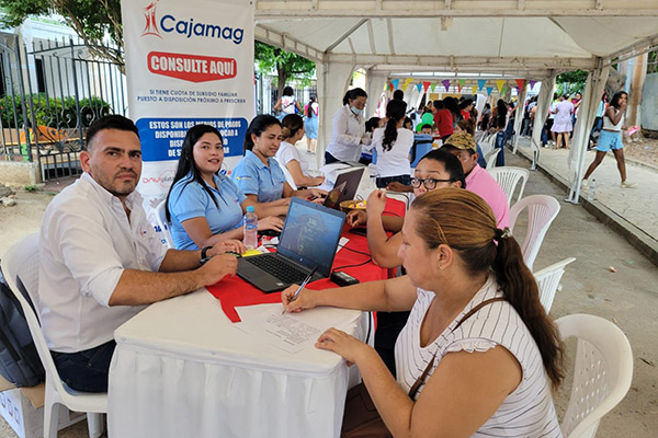 La feria no solo será un espacio informativo, sino también de entretenimiento, ya que se han programado varias actividades culturales y recreativas.