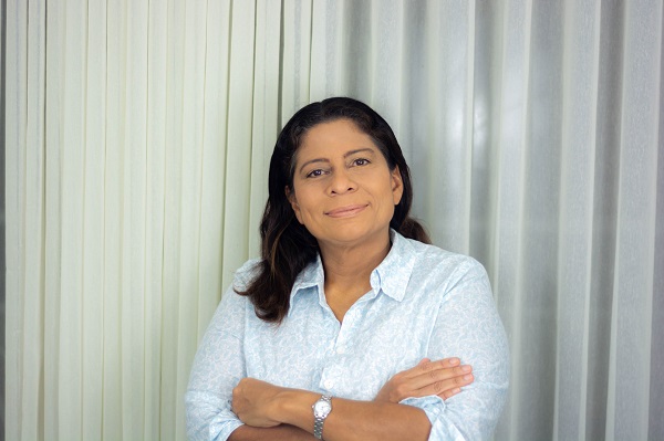Dra Liliana Lozano Herrera, médico especialista en medicina interna.