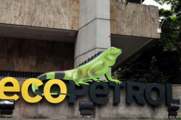 La colocación de los bonos recibió propuestas por alrededor de 2,6 veces el monto, con una demanda de más de 200 inversionistas de Estados Unidos, Europa, Asia y América Latina.