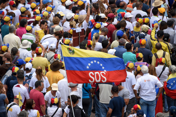 El Comité por la Libertad de los Presos Políticos señaló que en la cárcel del estado Carabobo han sido liberadas unas 14 personas, que se suman así a las 10 que habían sido excarceladas de la cárcel de San Francisco de Yare. 