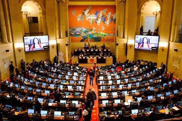 Congreso de la República en sesión plenaria.