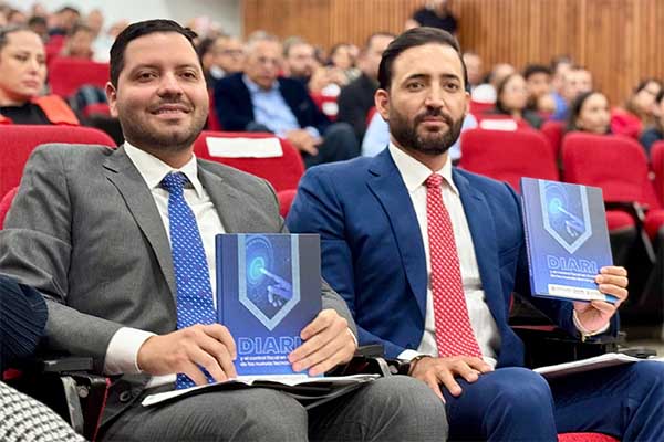 Funcionarios de la Contraloría en la presentación del libro “DIARI y el Control Fiscal en la Era de las Nuevas Tecnologías”.
